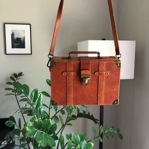 Vintage Suitcase Crossbody | Most Wanted USA Trunk Purse